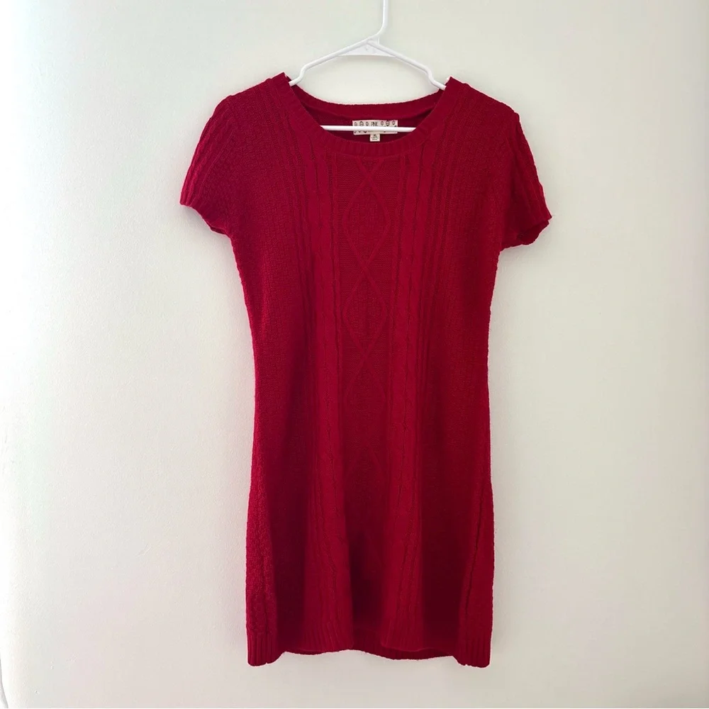 red short sleeve sweater mini dress